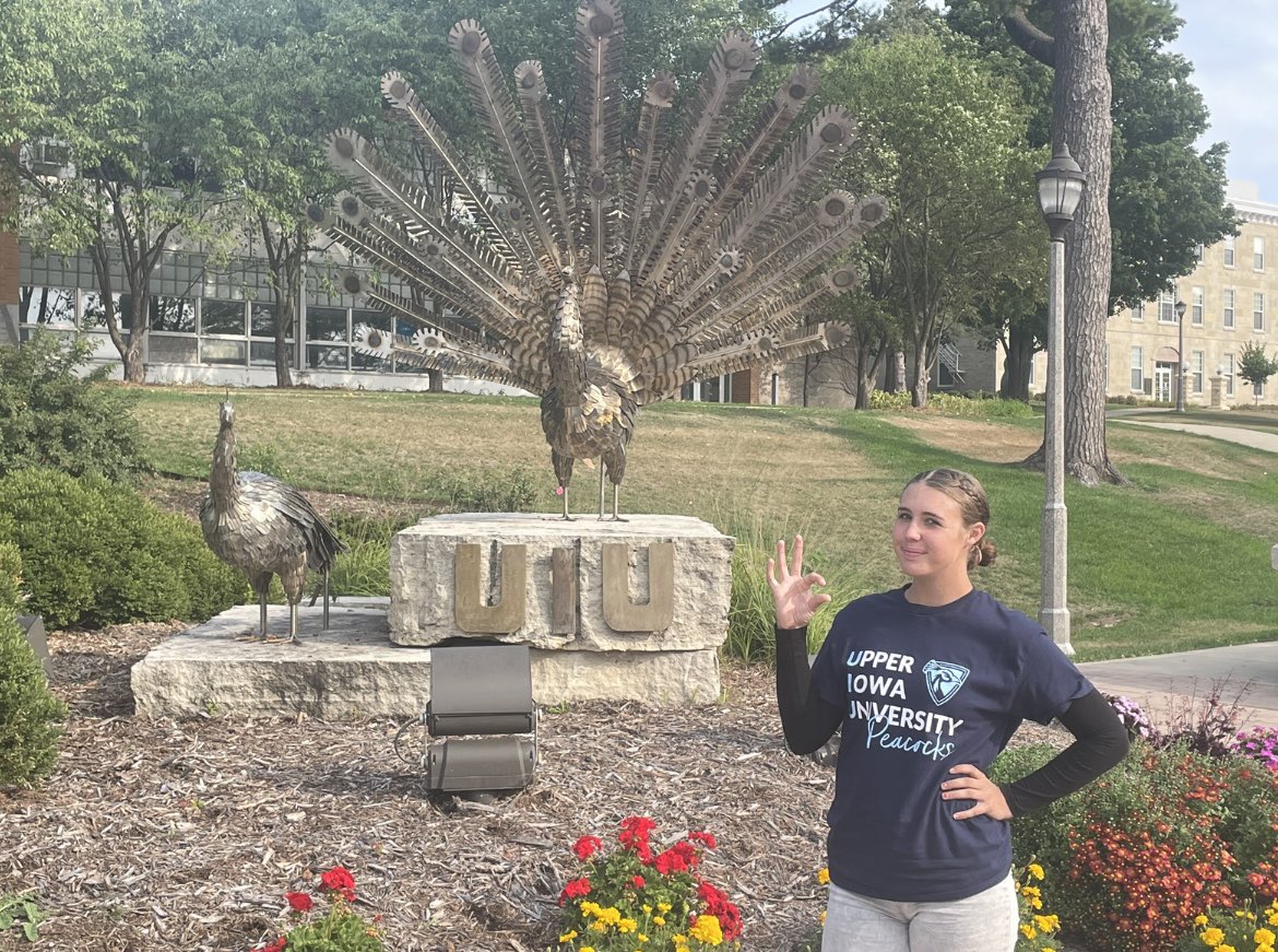 Dorothy Ziebell Turns in College Commitment